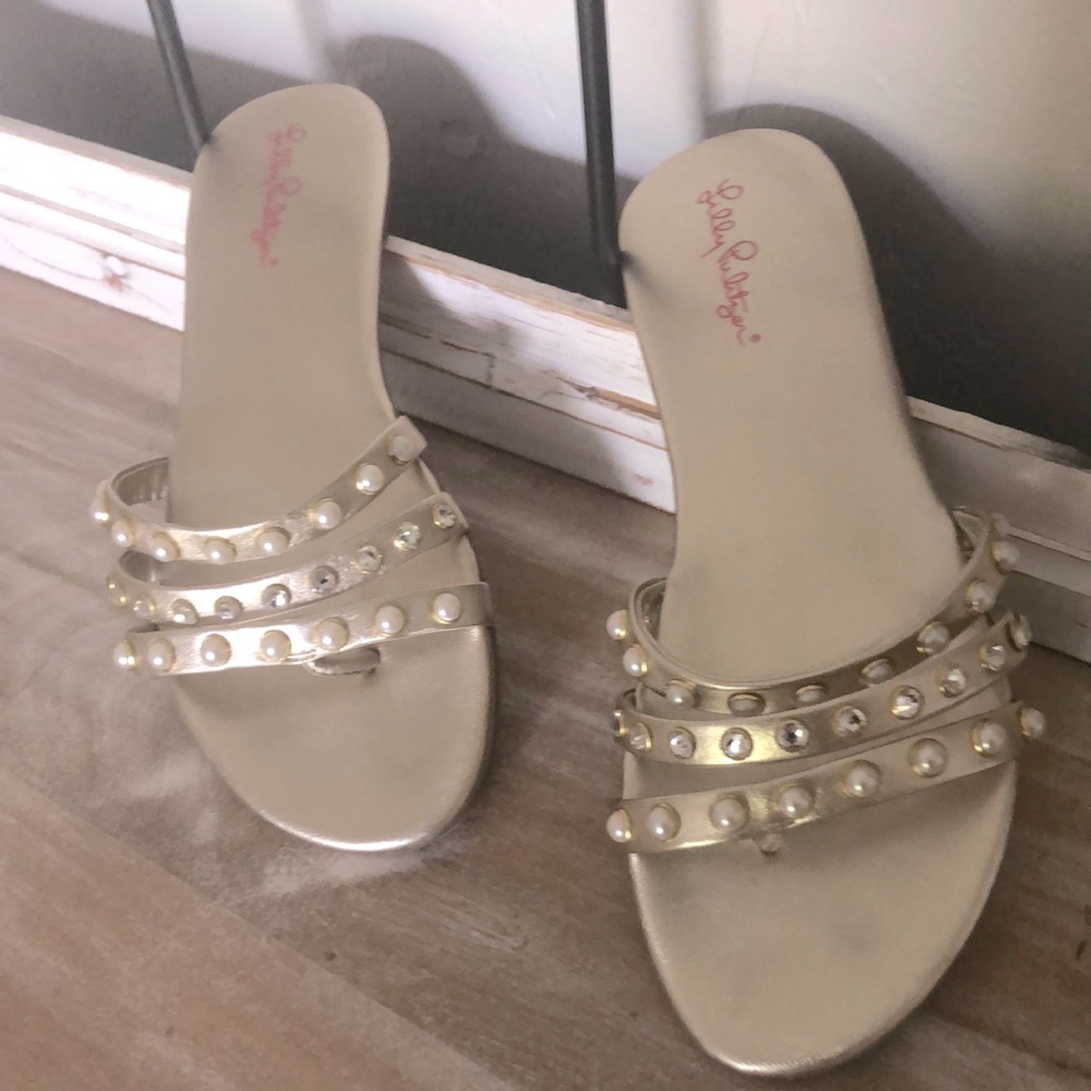 Lilly Pulitzer Sandals size  9.5 Gold with Pearls and Rhinestones